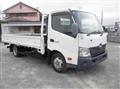 2013 Hino Dutro