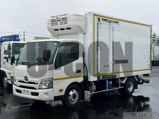 2021 Hino Dutro