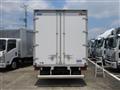 2020 Isuzu Elf Truck