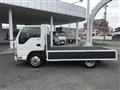 2020 Isuzu Elf Truck