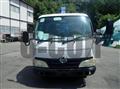 2010 Hino Dutro