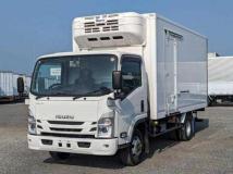 2022 Isuzu Elf Truck