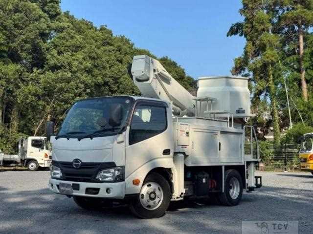 2018 Hino Dutro