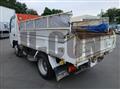 2020 Isuzu Elf Truck