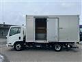 2015 Isuzu Elf Truck