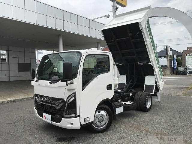 2024 Isuzu Elf Truck