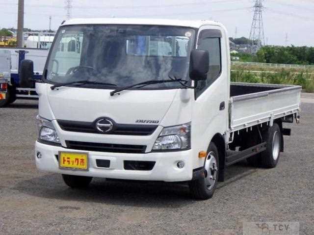 2017 Hino Dutro