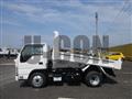 2025 Isuzu Elf Truck