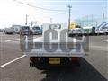 2025 Isuzu Elf Truck