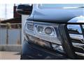 2017 Toyota Alphard Hybrid