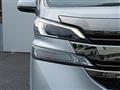 2015 Toyota Vellfire