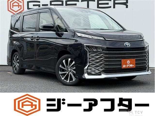 2022 Toyota Voxy