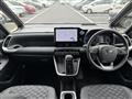 2022 Toyota Voxy