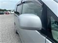 2003 Toyota Noah