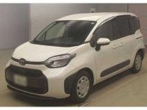 2022 Toyota Sienta