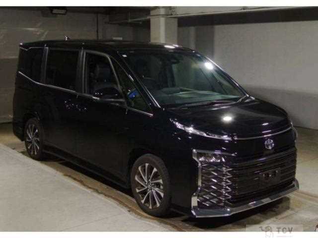2024 Toyota Voxy