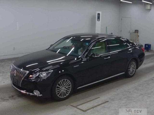 2016 Toyota Crown Majesta