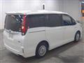 2015 Toyota Noah