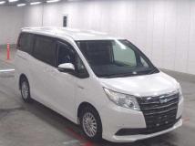 2015 Toyota Noah