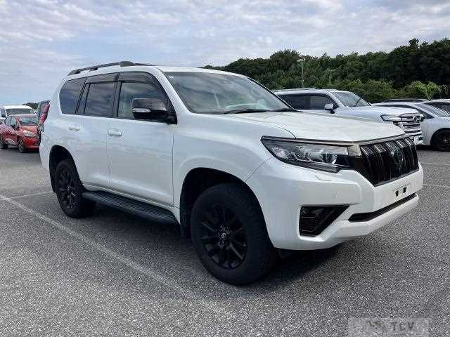 2021 Toyota Land Cruiser Prado