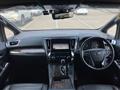 2018 Toyota Alphard Hybrid