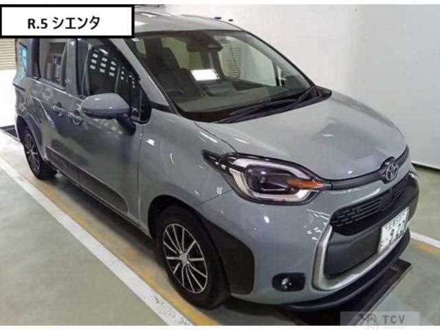 2023 Toyota Sienta