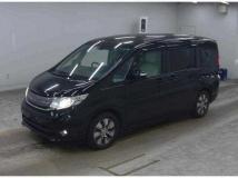 2015 Honda Step WGN