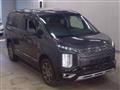 2023 Mitsubishi Delica D5