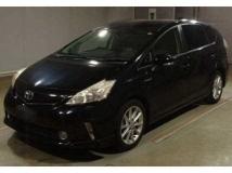 2013 Toyota PRIUS α