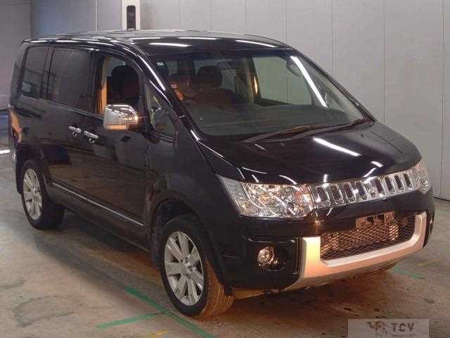 2015 Mitsubishi Delica D5