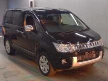 2015 Mitsubishi Delica D5