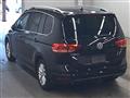 2017 Volkswagen Golf Touran