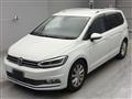 2016 Volkswagen Golf Touran