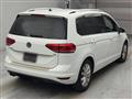 2016 Volkswagen Golf Touran