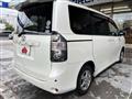 2009 Toyota Voxy