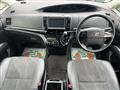 2013 Toyota Estima