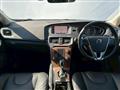 2017 Volvo V40