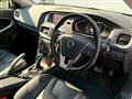 2017 Volvo V40