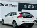 2017 Volvo V40