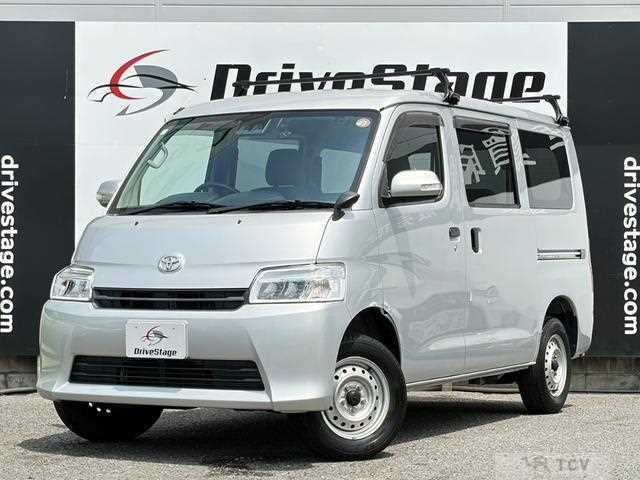 2022 Toyota Townace Van