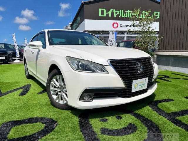 2013 Toyota Crown