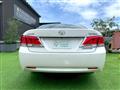 2013 Toyota Crown