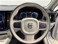 2022 Volvo V60
