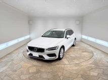 2022 Volvo V60