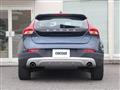 2018 Volvo V40