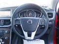 2017 Volvo V40