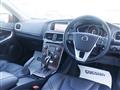 2017 Volvo V40