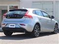 2017 Volvo V40
