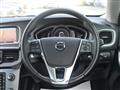 2017 Volvo V40