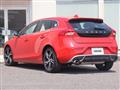 2020 Volvo V40